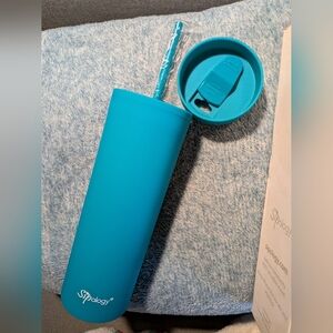 Sipology Slim Sip Iced Tea Tumbler in Teal Blue Brand New For Cold Beverages
